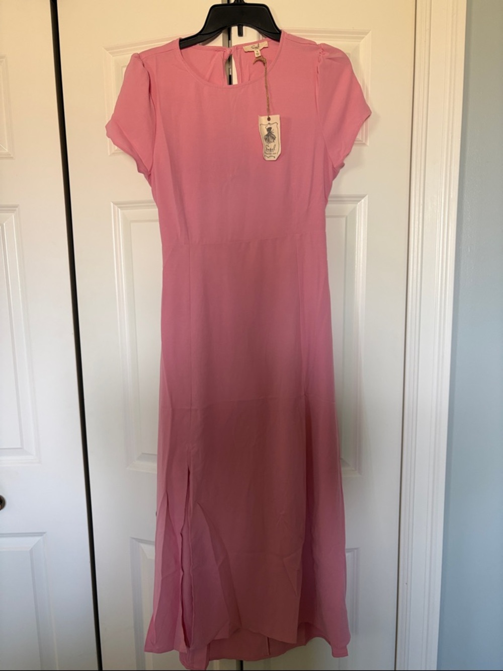 easel Pink Short-Sleeve Maxi Dress with Side Slit